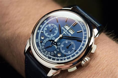 best patek philippe watch to buy